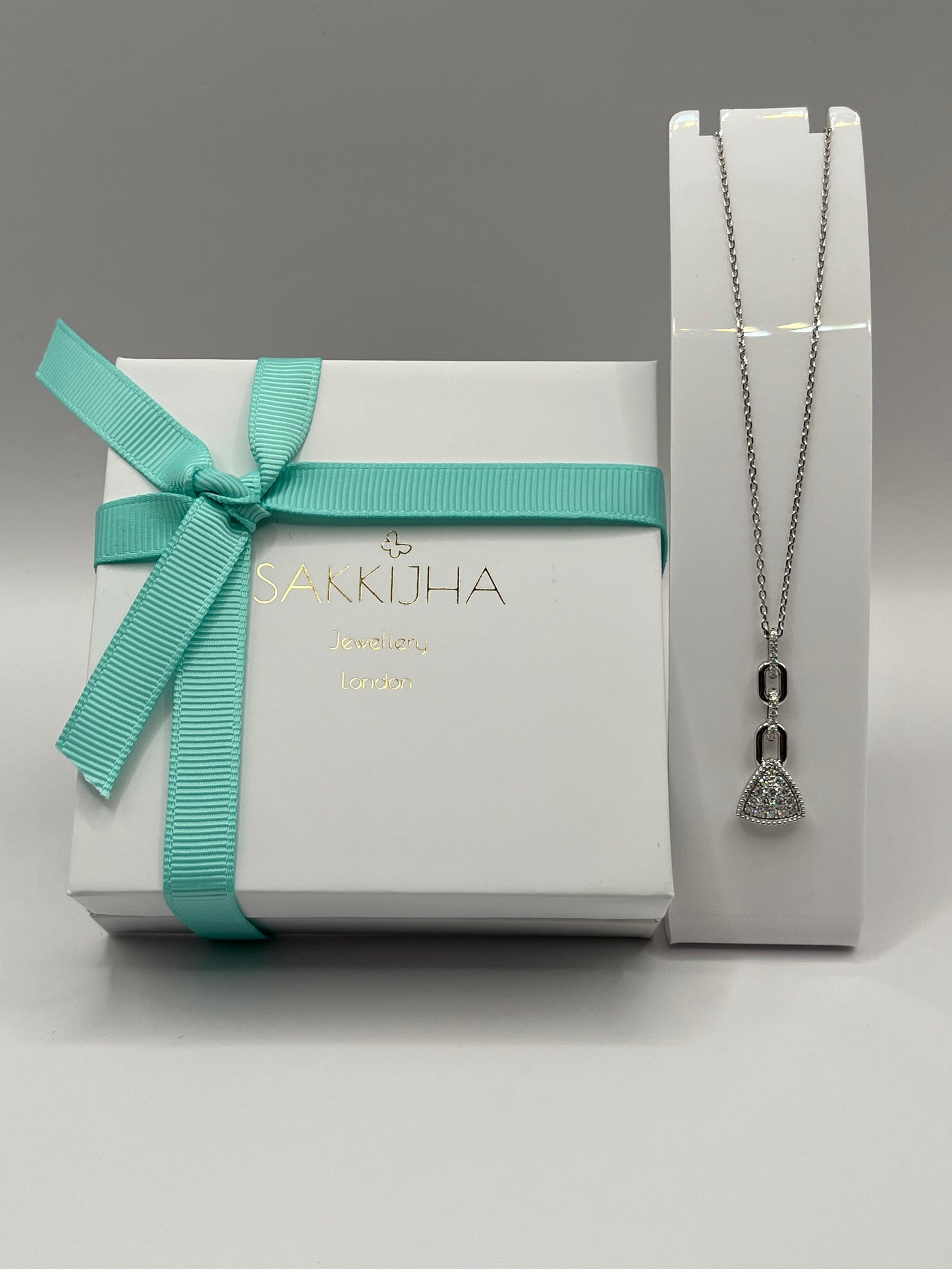 Triangle Shape Diamond Pave & Link Chain Pendant Necklace