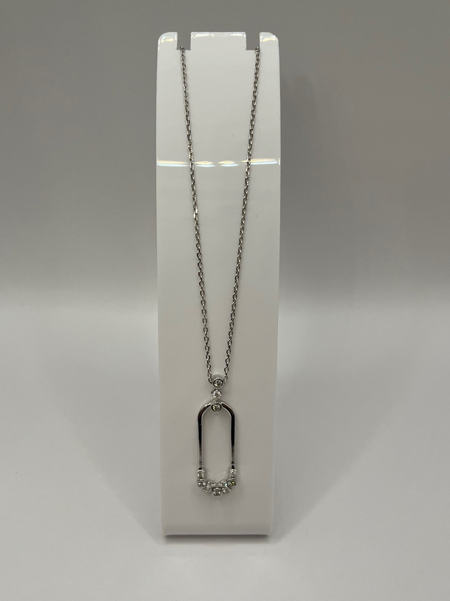 Diamond & Gold Ovate Filigree Pendant Necklace